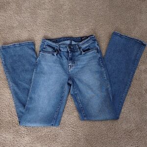 Buffalo David Bitton, Queen, Mid Rise Bootcut style jeans, size 27.